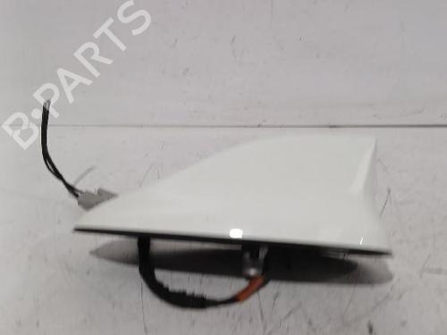 Antenne/Base NISSAN QASHQAI II (J11, J11_) 1.5 dCi (110 hp) 32489042