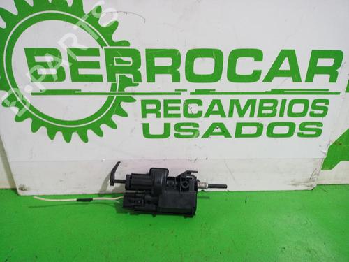 Used Fuel door actuator Fuel door actuator RENAULT MEGANE II Coupé-Cabriolet (EM0/1_) 1.6 (113 hp) 31552473 31552473