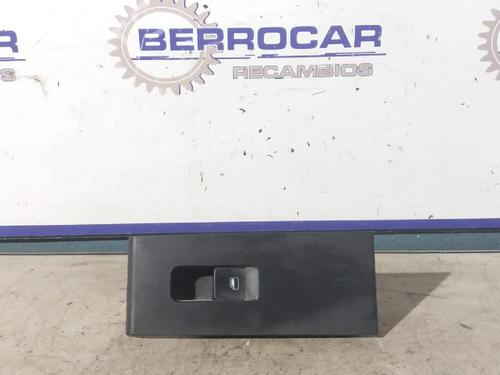 right-front-window-switch-skoda-rapid-spaceback-nh1-2012-2013-2014-2015-2016-2017-2018-2019-31569817 main image