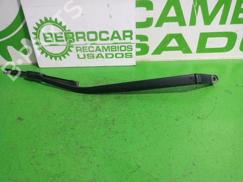 front-windshield-wiper-arm-toyota-auris-_e18_-2012-2013-2014-2015-2016-2017-2018-2019-31547754 main image
