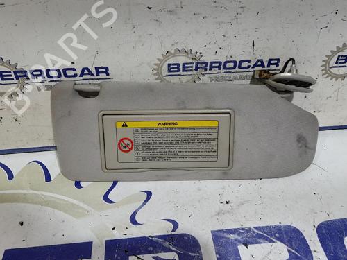 Used Right sun visor TOYOTA AVENSIS Saloon (_T25_) 2.2 D-4D (ADT251_, ADT251R) (150 hp) 31540154