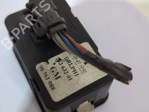 Left front window switch OPEL ZAFIRA A MPV (T98) 2.0 DTI 16V (F75) | BP39004321I27 - Image 5