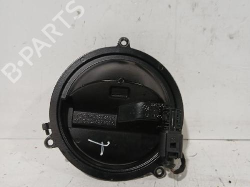 Tailgate handle VW GOLF V (1K1) 2.0 TDI | BP32490323C132