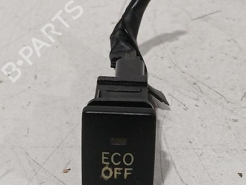 switch-toyota-yaris-_p9_-2005-2006-2007-2008-2009-2010-2011-2012-2013-2014-32466168 main image