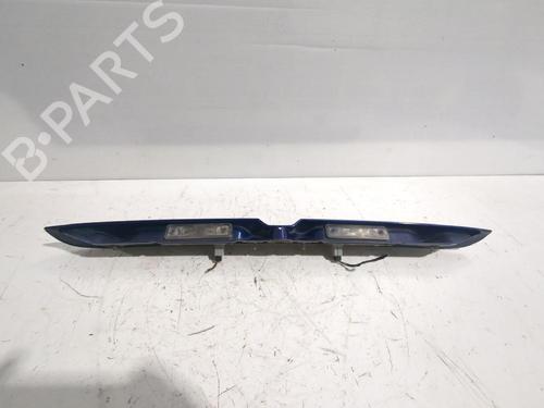 licence-plate-light-opel-zafira-a-mpv-t98-1999-2000-2001-2002-2003-2004-2005-2006-32463963 main image