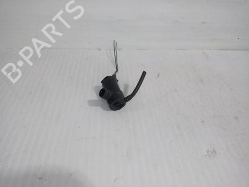 Used Washer pump CHEVROLET MATIZ (M200, M250) 1.0 (67 hp) 31555763