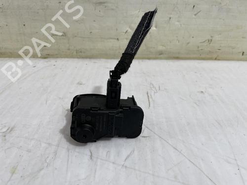Fuel door actuator SKODA YETI (5L) 1.2 TSI | BP31560797E18 