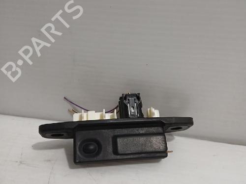 Used Tailgate handle TOYOTA YARIS (_P21_, _PA1_, _PH1_) 1.5 Hybrid (MXPH11) (92 hp) 31567293