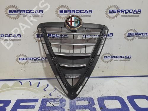 Used Grille Grille 38860451 38860451