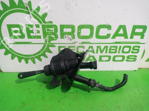 Used Clutch slave cylinder FORD FIESTA V Van 1.4 TDCi (68 hp) 31549673