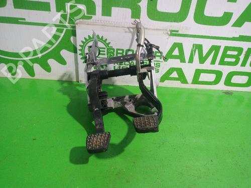 Used Pedal Pedal 38166575 38166575