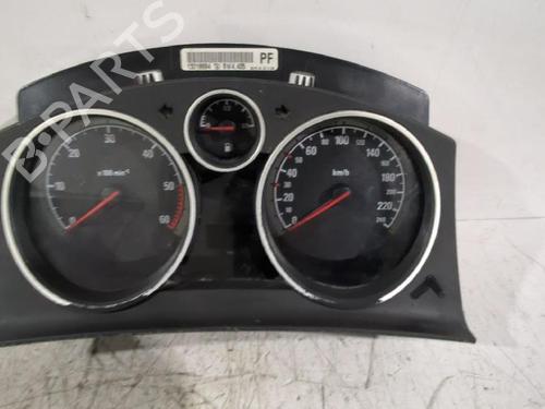 Used Instrument cluster Instrument cluster OPEL ZAFIRA / ZAFIRA FAMILY B (A05) 1.9 CDTI (M75) (120 hp) 31566671 31566671