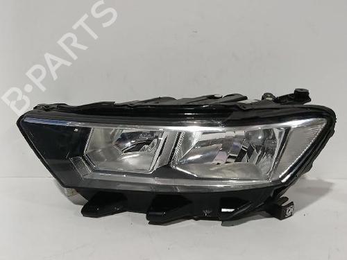 Used Left headlight VW T-ROC (A11, D11) 1.6 TDI (115 hp) 31568030