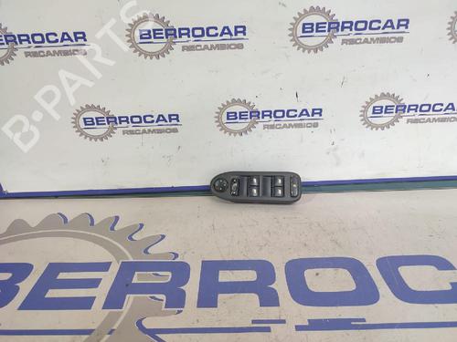 Used Left front window switch CITROËN C5 I (DC_) [2001-2005]  31678035