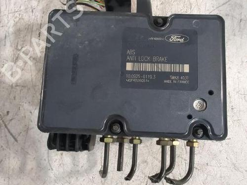 Used ABS pump FORD FOCUS I (DAW, DBW) 1.8 TDCi (100 hp) 31566172