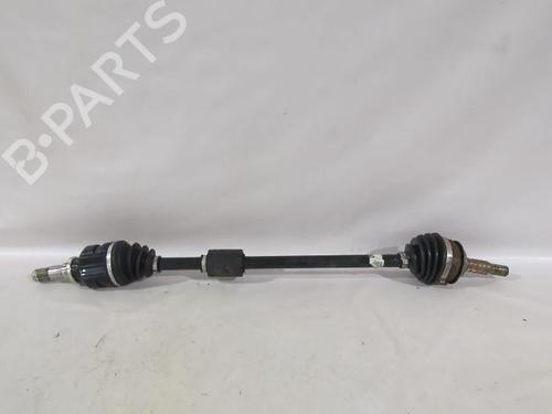 Used Right front driveshaft Right front driveshaft TOYOTA YARIS (_P13_) 1.5 (NSP131_) (112 hp) 33747114 33747114