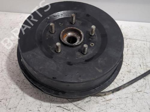 Used Right rear steering knuckle Right rear steering knuckle 33735283 33735283
