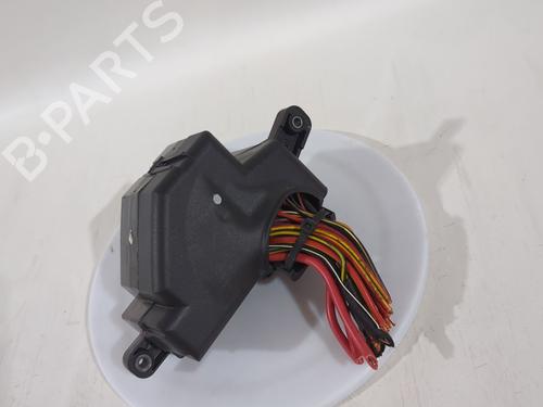 Fuse box VW GOLF V (1K1) 1.9 TDI | BP39004303E1 - Image 4