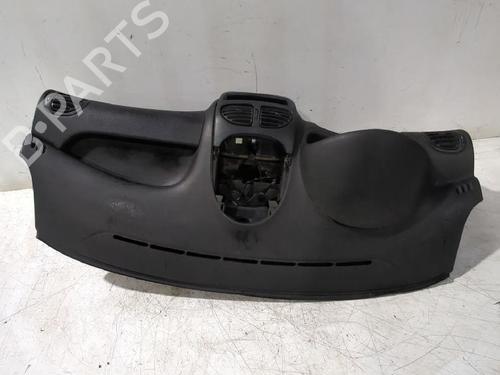 Instrumentbræt Instrumentbræt PEUGEOT 206 Hatchback (2A/C) 1.4 HDi eco 70 (68 hp) 33746402 33746402