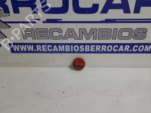 fuel-flap-mercedes-benz-e-class-w212-2009-2010-2011-2012-2013-2014-2015-2016-31542019 main image