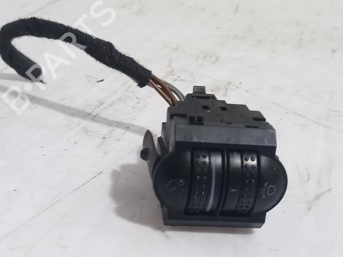 Comutador luzes VW PASSAT B5.5 (3B3) 1.9 TDI (130 hp) 31562255