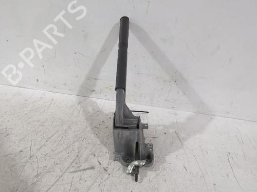 håndbremse VW GOLF V (1K1) 2.0 TDI (140 hp) 32490386