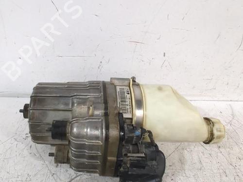 Used Steering pump Steering pump OPEL ASTRA H GTC (A04) 1.7 CDTi (L08) (101 hp) 33746223 33746223