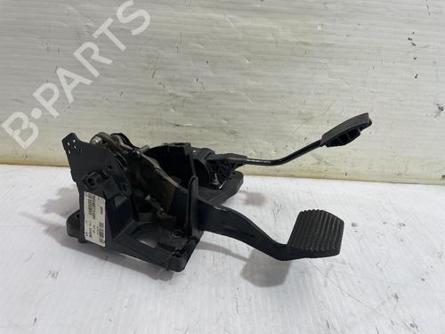 Pedal Pedal 38166612 38166612