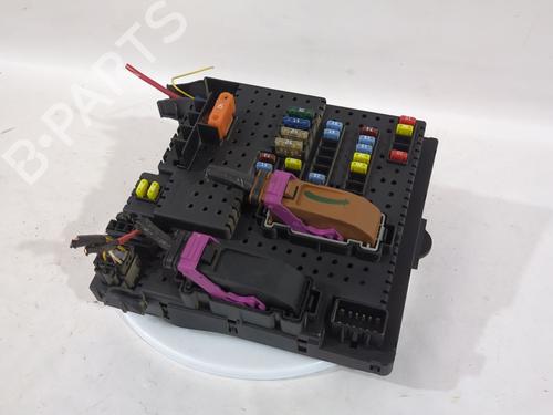 Used Fuse box Fuse box VOLVO XC70 I Cross Country (295) D5 AWD (185 hp) 38866046 38866046