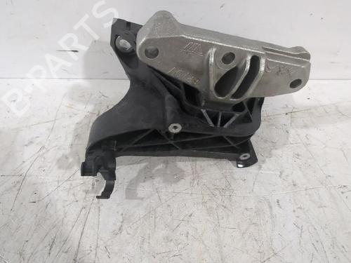Used Engine mount PEUGEOT RIFTER 1.5 BlueHDi 100 (102 hp) 31564318