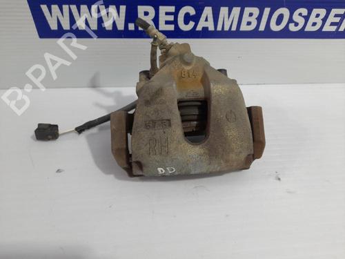 Used Right front brake caliper Right front brake caliper MAZDA 3 Saloon (BK) 1.6 DI Turbo (BK12Y) (109 hp) 31540817 31540817