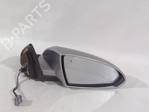 Retrovisor derecho Retrovisor derecho 38867796 38867796