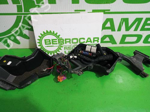 Fuse box AUDI A6 C6 (4F2) 2.4 | BP31548715E1