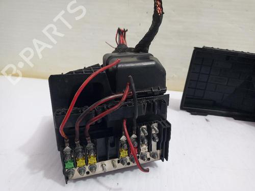 Fuse box VW PASSAT B6 (3C2) 2.0 TDI | BP31559308E1