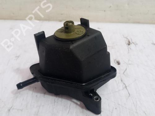 Servolenkungsbehälter für SEAT LEON (1M1) 1.4 16V (75 hp) 31561651