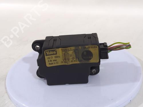 Used Fuel door actuator Fuel door actuator OPEL VECTRA C (Z02) 2.2 DTI 16V (F69) (125 hp) 40120120 40120120