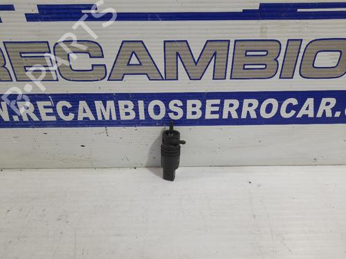 Used Washer pump MERCEDES-BENZ E-CLASS (W212) E 220 CDI / BlueTEC (212.001, 212.002) (170 hp) 31541935