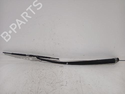 Used Front windshield wiper arm Front windshield wiper arm 33734997 33734997