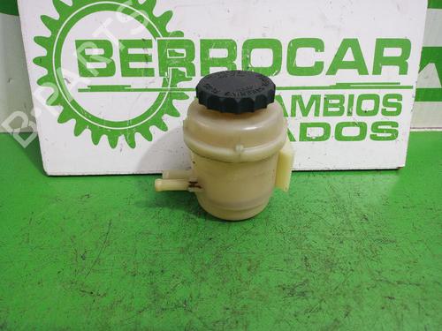Used Power steering reservoir KIA SORENTO I (JC) 2.5 CRDi 4WD (140 hp) 31547717