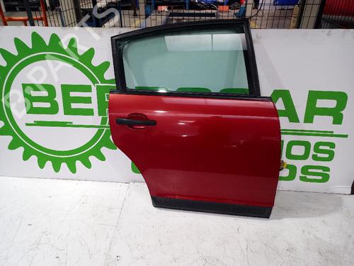 Dør højre bagtil Dør højre bagtil FORD KA (RU8) 1.3 TDCi (75 hp) 31543239 31543239