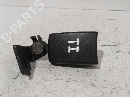 seat-buckle-opel-corsa-d-s07-2006-2007-2008-2009-2010-2011-2012-2013-2014-2015-33746681 main image