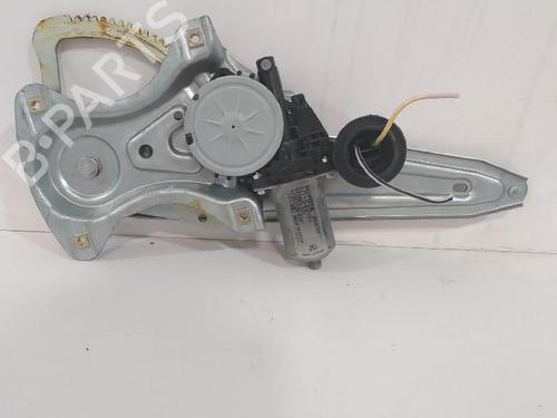 Used Rear left window mechanism TOYOTA YARIS (_P13_) 1.5 (NSP131_) (112 hp) 31562878