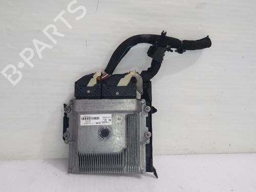 Used Engine control unit (ECU) Engine control unit (ECU) PEUGEOT 308 SW II (LC_, LJ_, LR_, LX_, L4_) 1.2 THP 110 (110 hp) 31558045 31558045