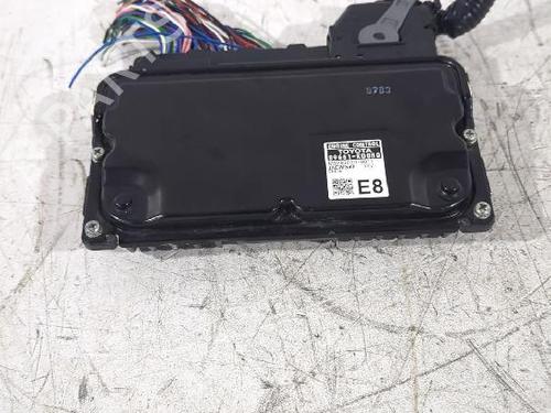 Used Engine control unit (ECU) TOYOTA YARIS (_P21_, _PA1_, _PH1_) 1.5 Hybrid (MXPH11) (92 hp) 32461797