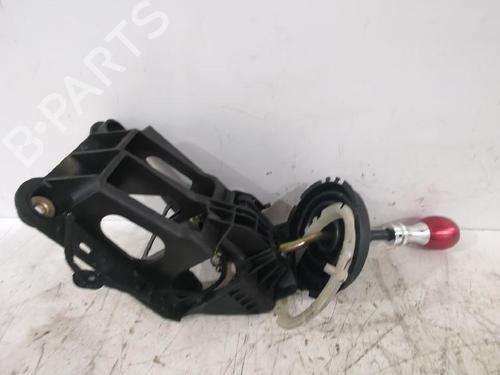 Used Gear lever CITROËN C3 I (FC_, FN_) 1.4 i (73 hp) 31565272