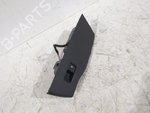 Used Right front window switch VW T-CROSS (C11, D31) 1.0 TSI (110 hp) 31567097
