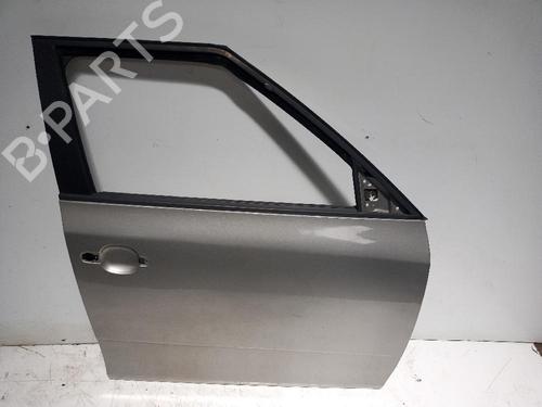 Used Right front door Right front door 31559047 31559047