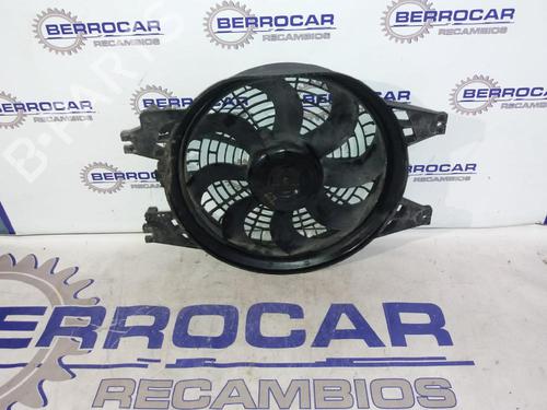 Used Radiator fan KIA SORENTO I (JC) 2.5 CRDi 4WD (140 hp) 31569104
