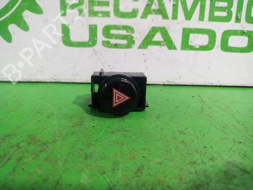 warning-switch-toyota-auris-_e18_-2012-2013-2014-2015-2016-2017-2018-2019-31547892 main image