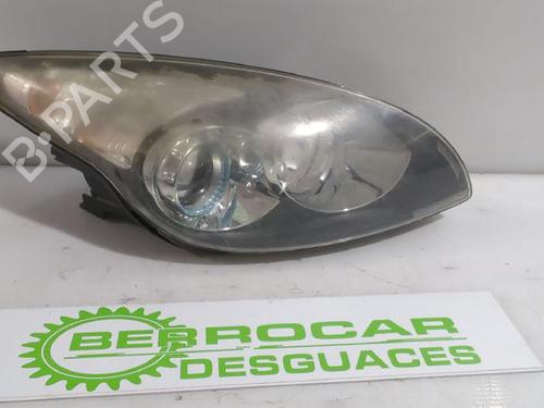 Used Right headlight HYUNDAI i30 (FD) 1.6 CRDi (90 hp) 31566960